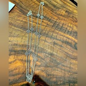 Kendra Scott Devalyn